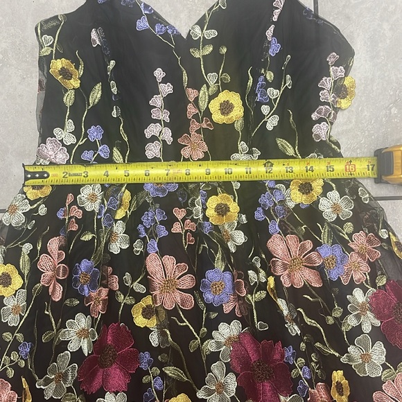 3D Floral Embroidered Black Dress - Picture 8 of 9